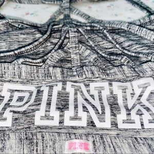 VICTORIA’S SECRET • GREY SPORTS BRA • SIZE M
